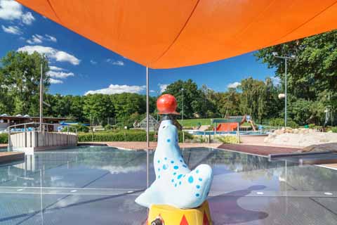Sport- und Freizeitbad Piesteritz1