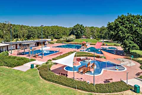 Sport- und Freizeitbad Piesteritz2