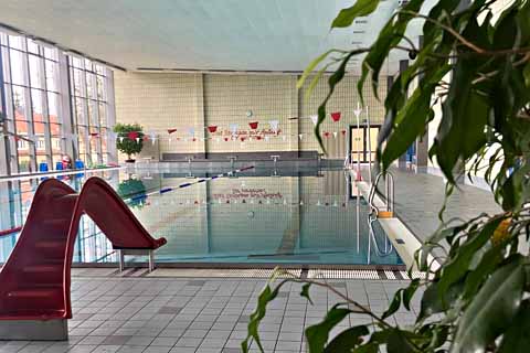 Sport- und Schwimmhalle Genthin2